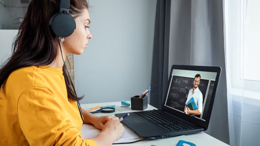 Online Learning and Education Technology